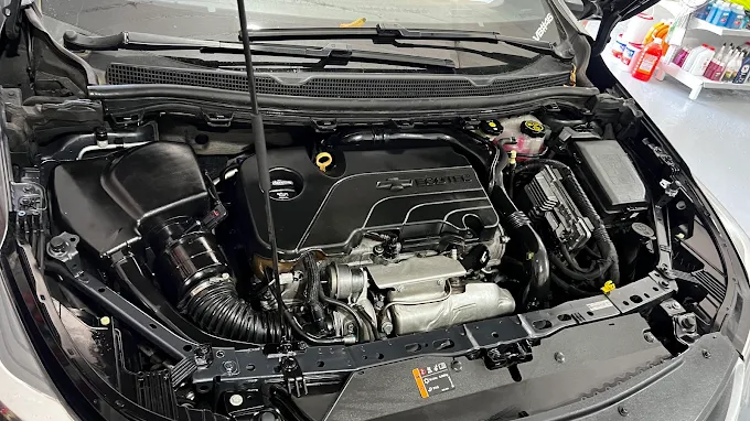 Motor Chevrolet durante service