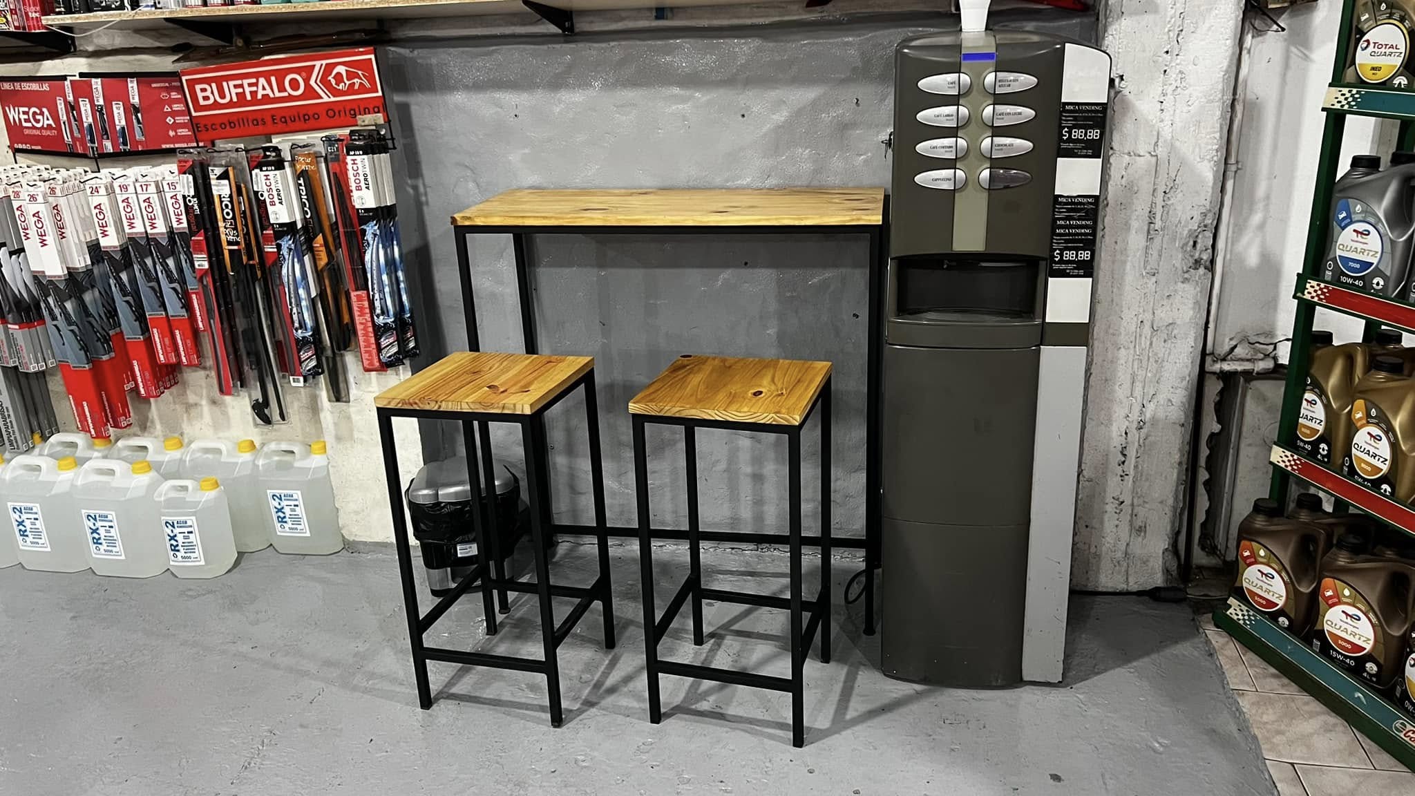 Sala de espera con café de cortesía
